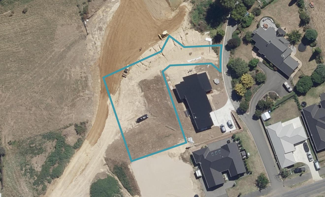 226B Baverstock Road, Grandview Heights, Hamilton - Carousel 1