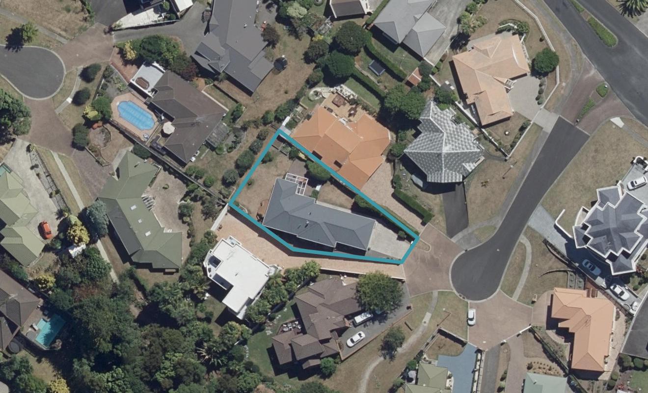 8 Sunset Close, Western Heights, Hamilton - Carousel 1