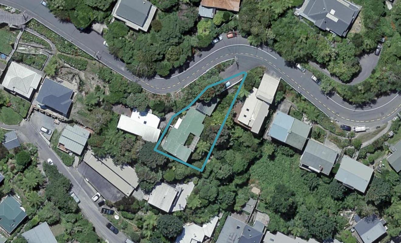 14 Garden Road, Northland, Wellington - Carousel 1