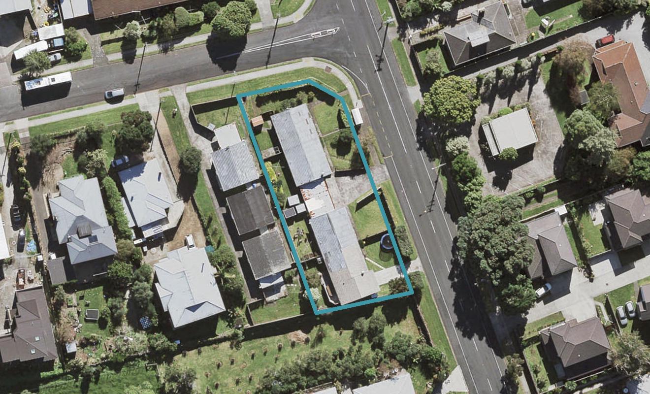3/76 Wallace Road, Mangere Bridge, Auckland - Carousel 1