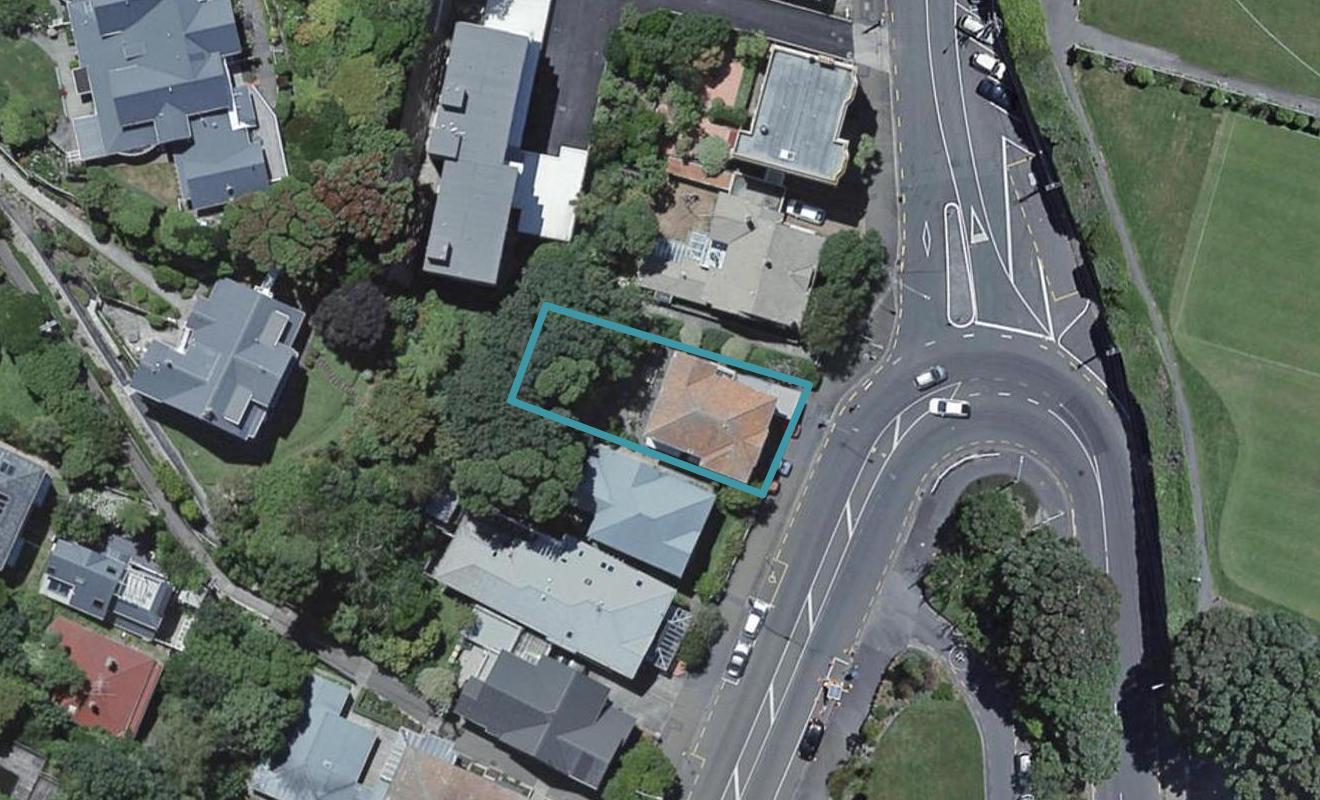 4 Kelburn Parade, Kelburn, Wellington - Carousel 1