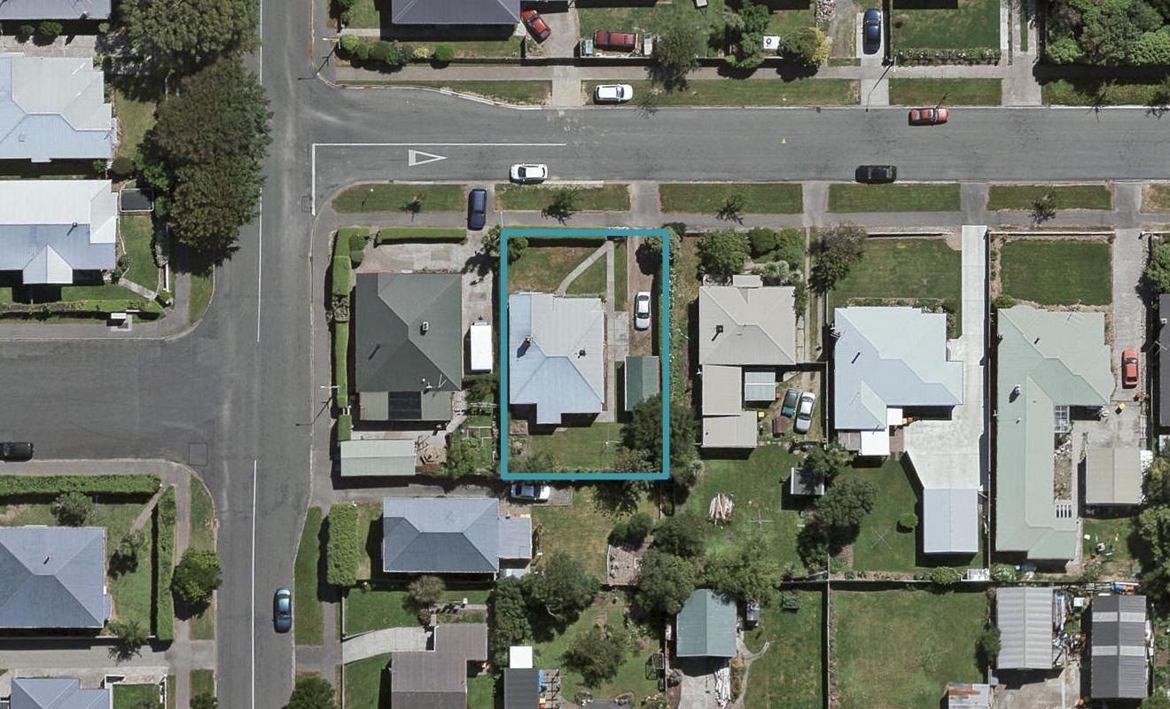 5 Hardy Street, Strathern, Invercargill - Carousel 1