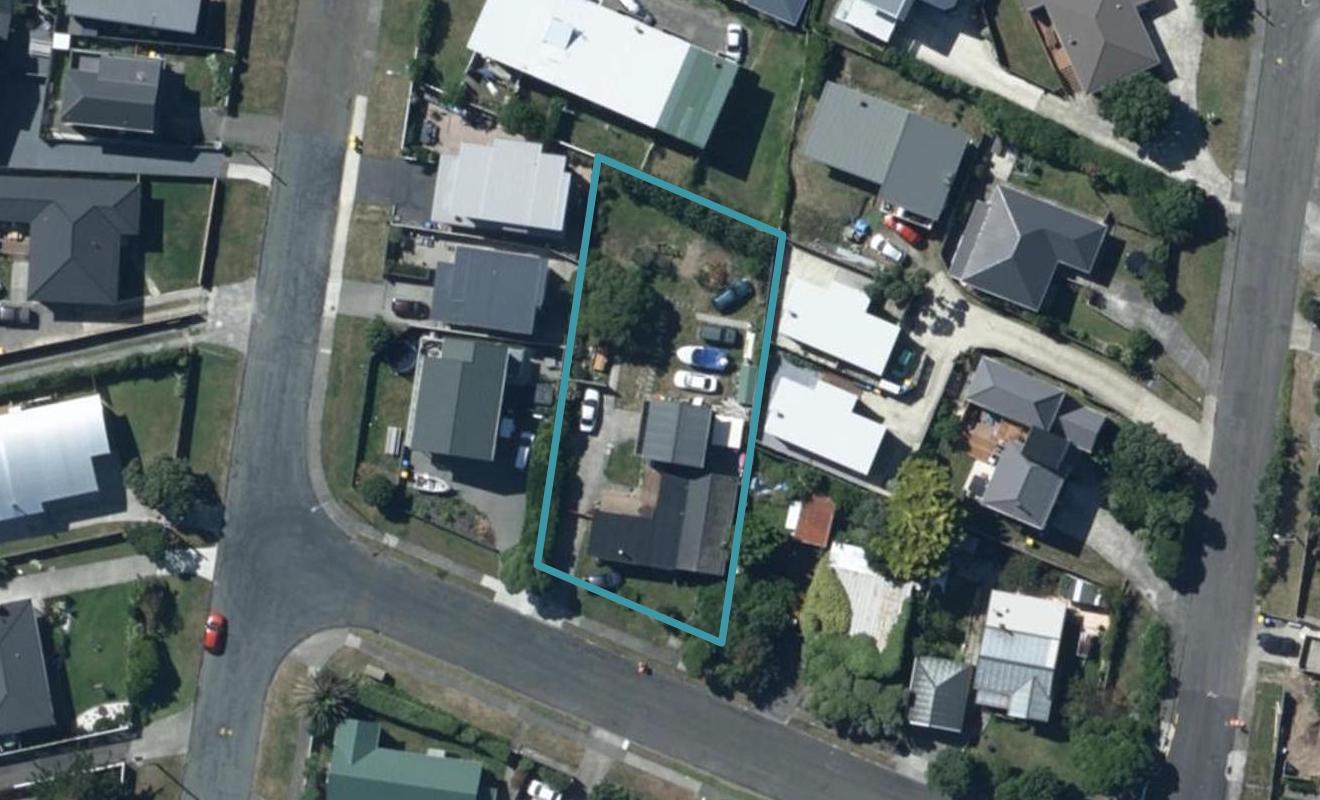 3 John Street, Titahi Bay, Porirua - Carousel 1