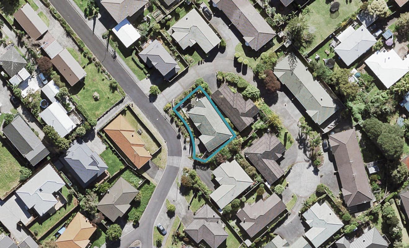 28 Copplestone Place, New Lynn, Auckland - Carousel 1