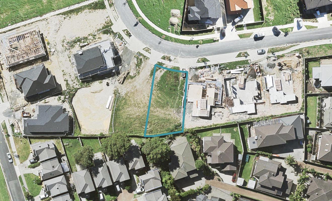 8 Lagonda Rise, Oteha, Auckland - Carousel 1
