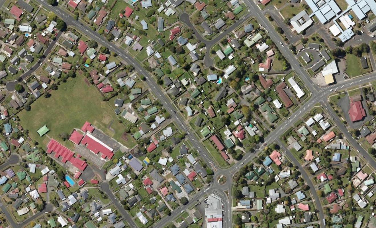 10 Paramount Parade, Tikipunga, Whangarei - Carousel 1