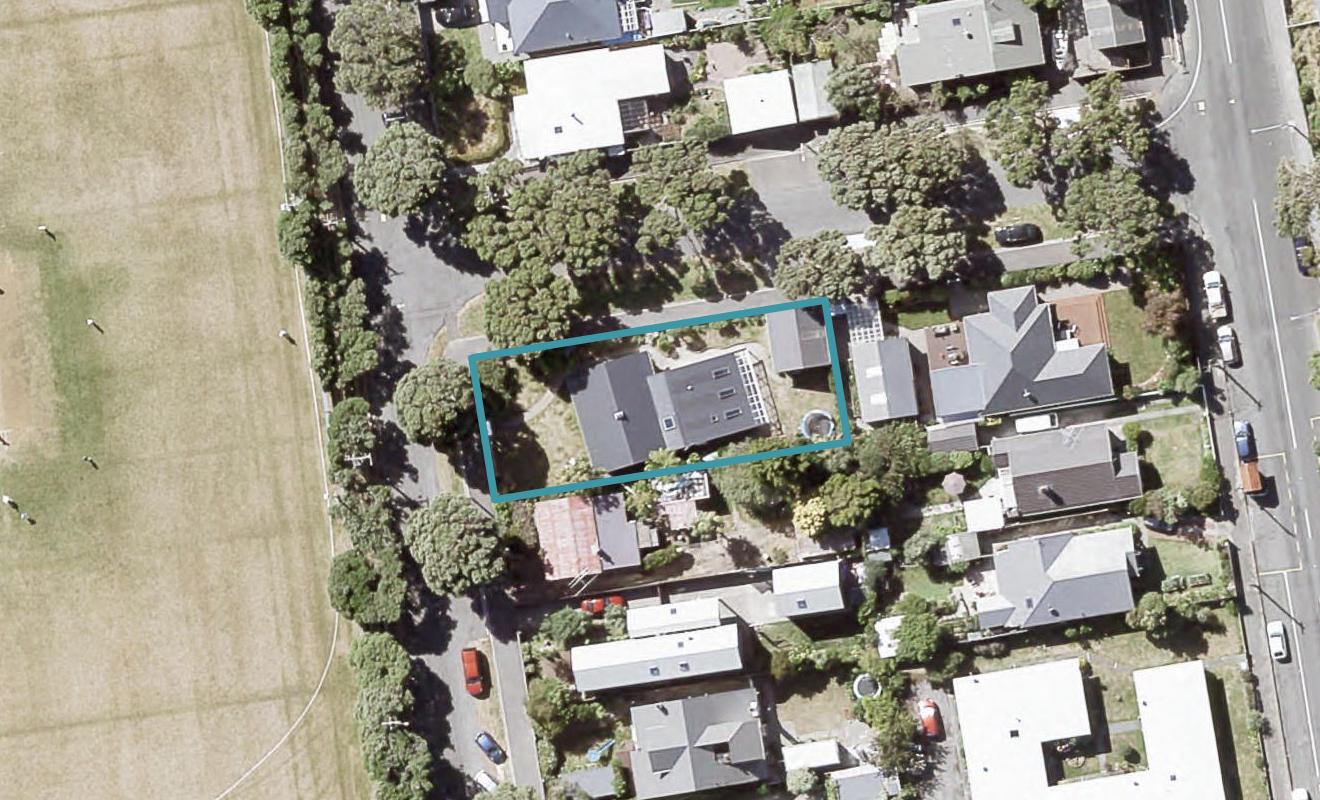99 Oroua Street, Eastbourne, Lower Hutt - Carousel 1