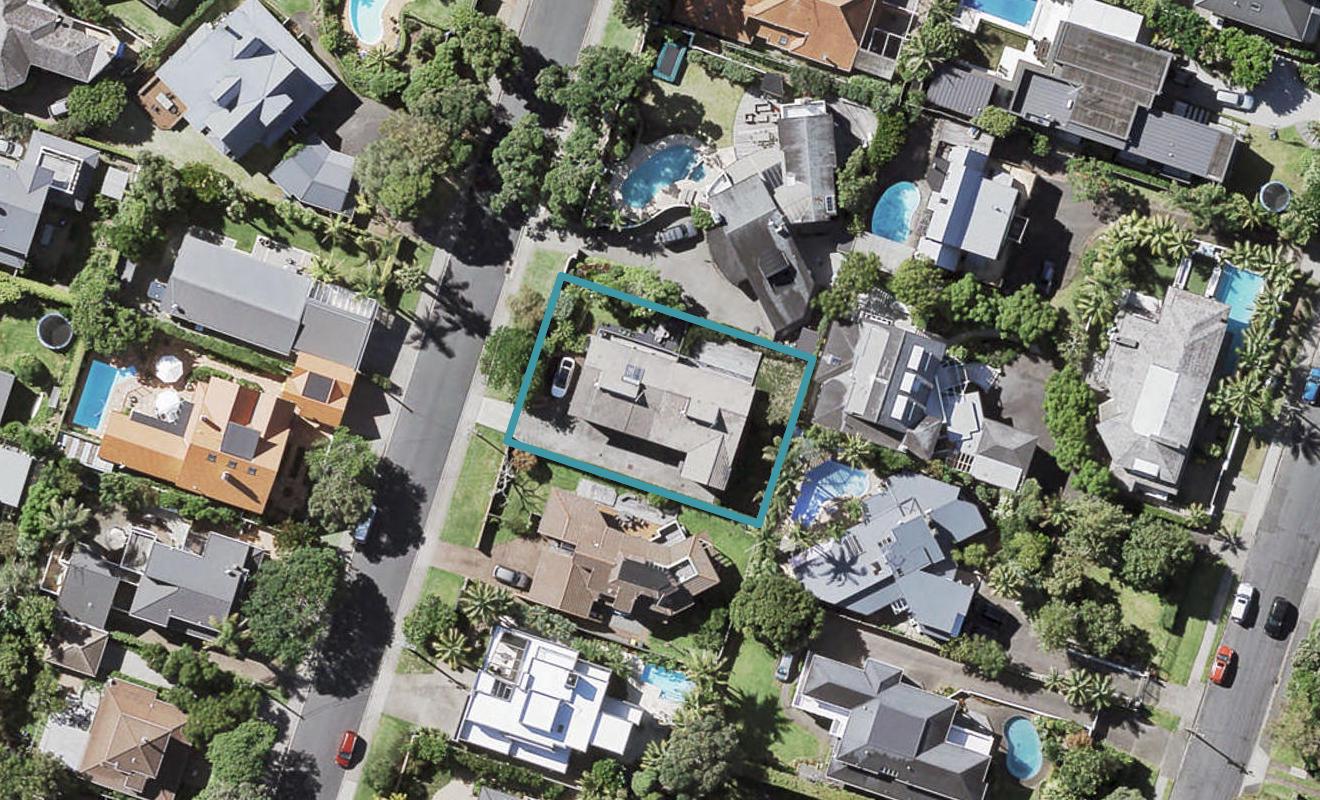 1/13 Muritai Road, Milford, Auckland - Carousel 1