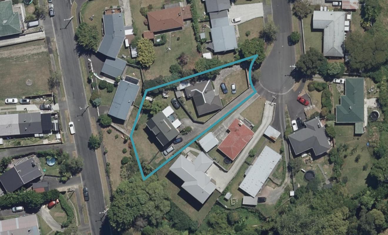 8A Mabian Crescent, Deanwell, Hamilton - Carousel 1
