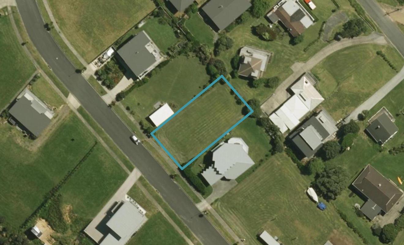 19 Taranga Road, Langs Beach, Waipu - Carousel 1