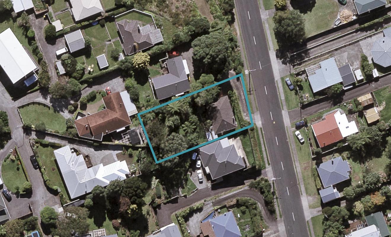 18 Lorna Street, Lynmouth, New Plymouth - Carousel 1
