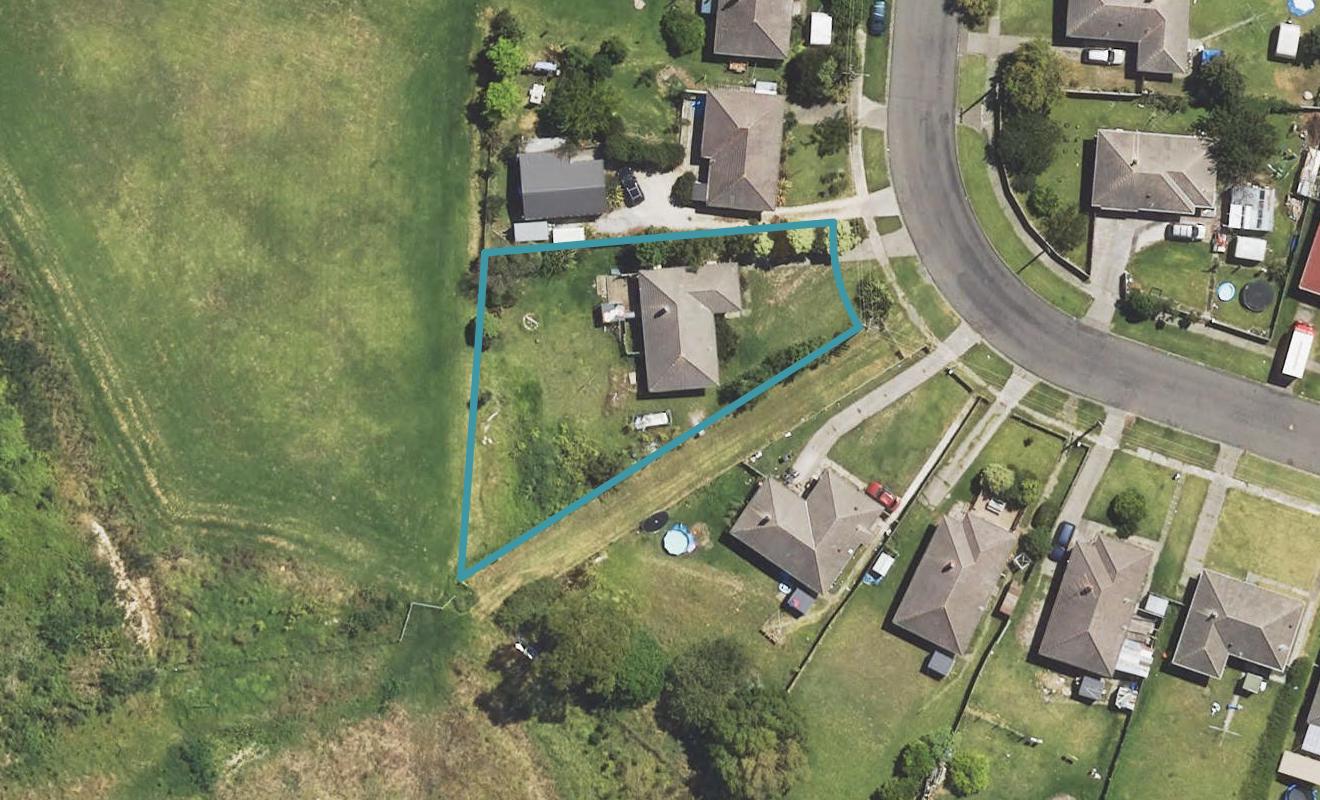 27 Cambridge Terrace, Kaiti, Gisborne - Carousel 1