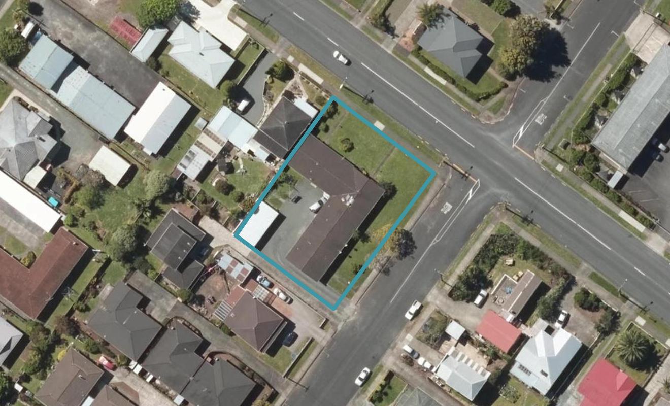 21 Central Avenue, Avenues, Whangarei - Carousel 1