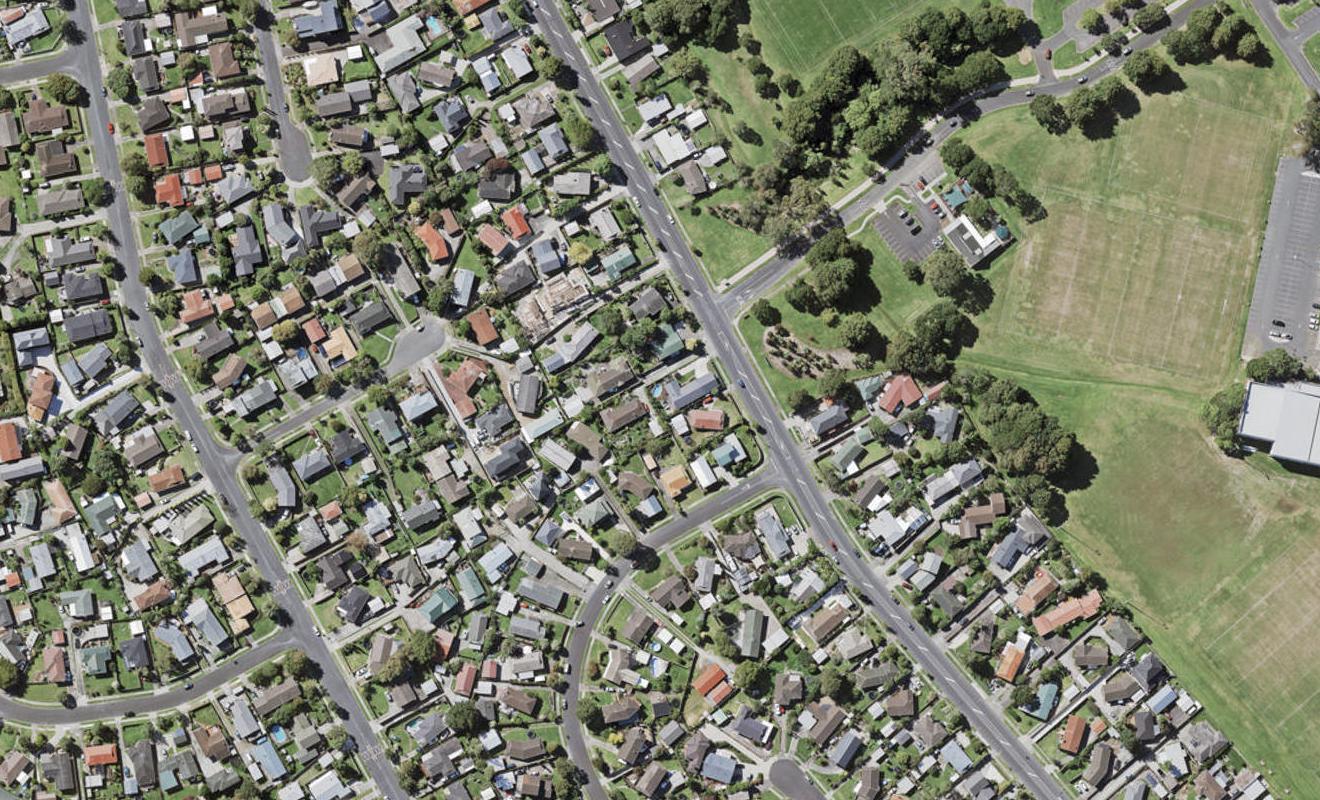 15/85 Cascades Road, Pakuranga Heights, Auckland - Carousel 1