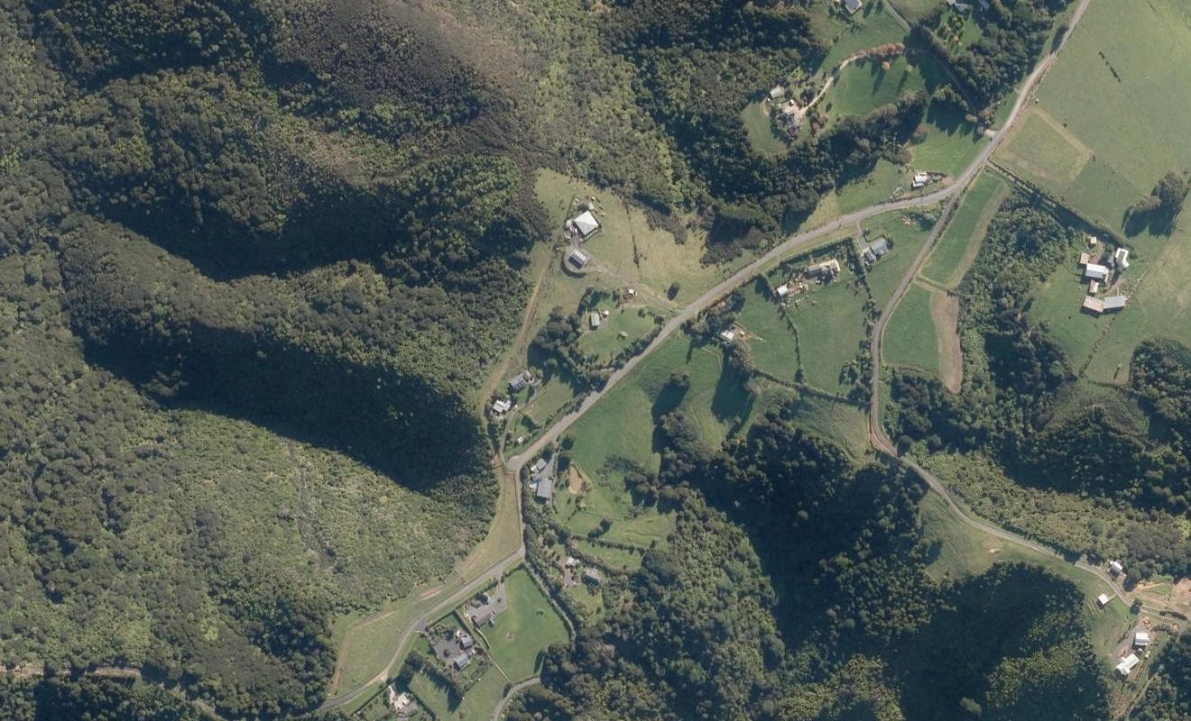 144 Franklin Road, Onerahi - Carousel 1