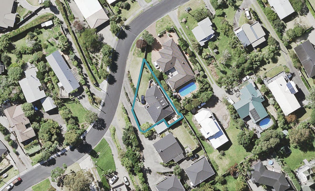 18A Newhaven Terrace, Mairangi Bay, Auckland - Carousel 1