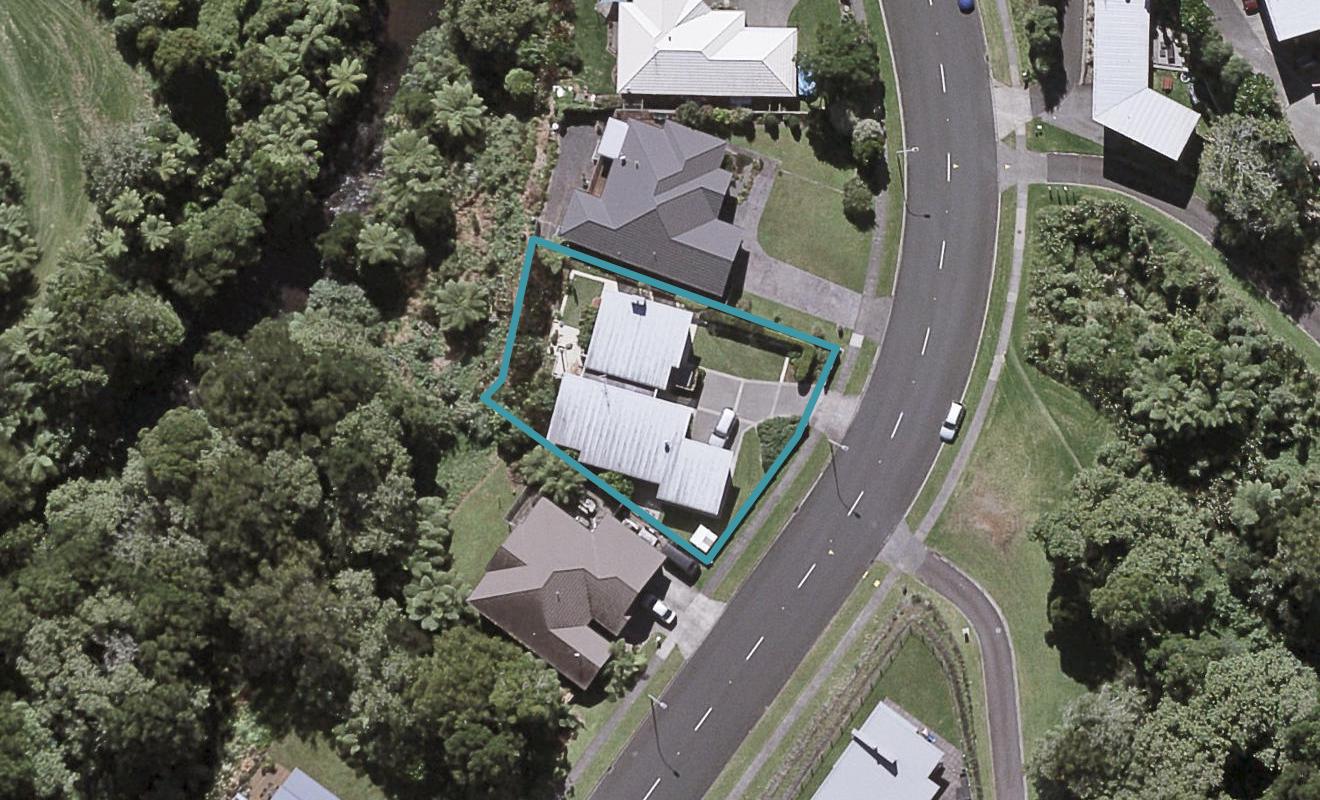 221 Heta Road, Merrilands, New Plymouth - Carousel 1