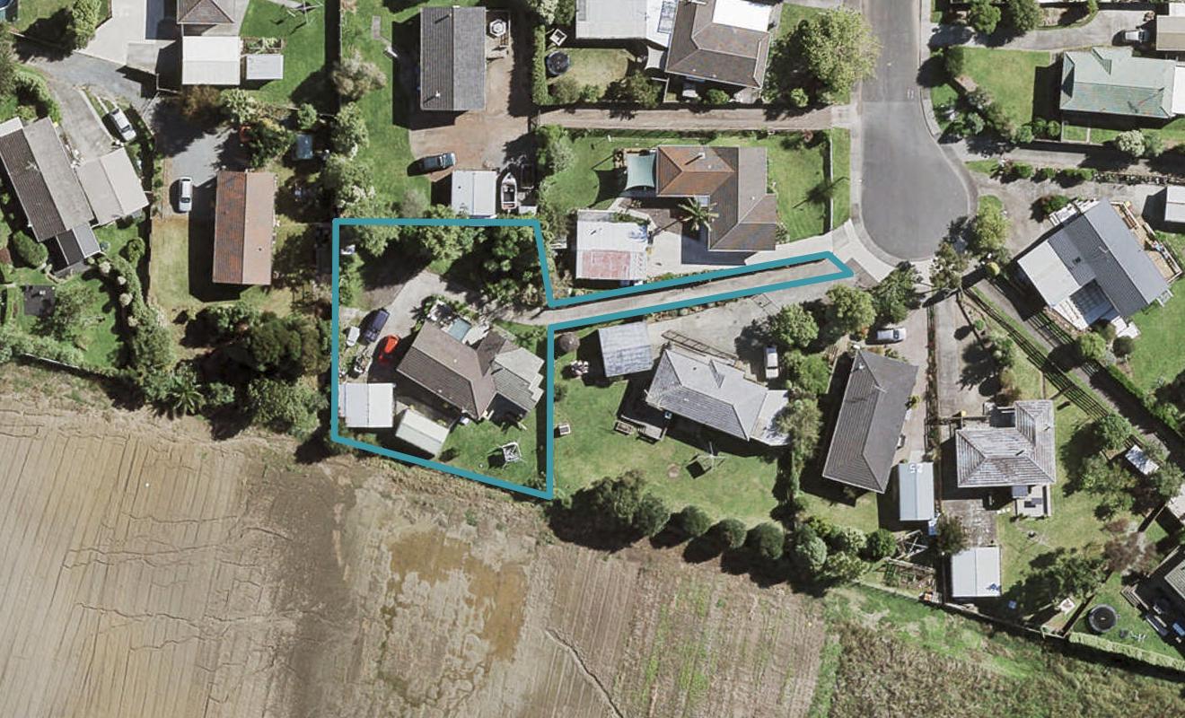 21 Lipton Grove, Opaheke, Papakura - Carousel 1