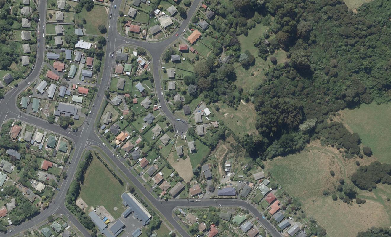 11 Newhaven Street, Liberton, Dunedin - Carousel 1