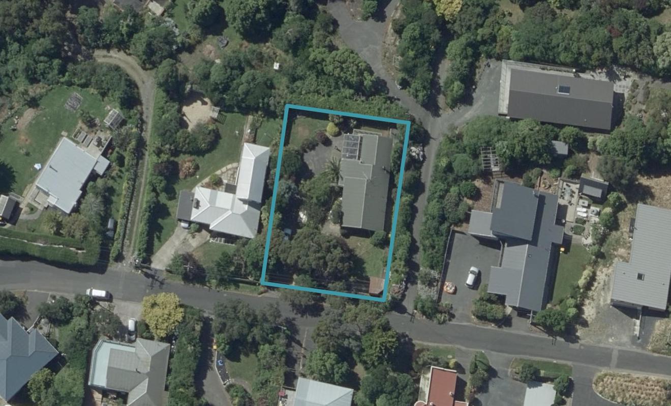 11 Raynbird Street, Company Bay, Dunedin - Carousel 1