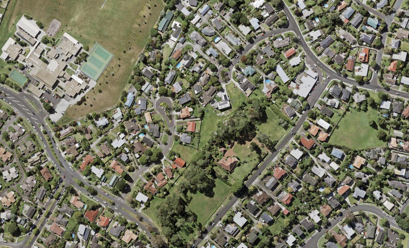 17 Longwood Place, Forrest Hill, Auckland - Carousel 1