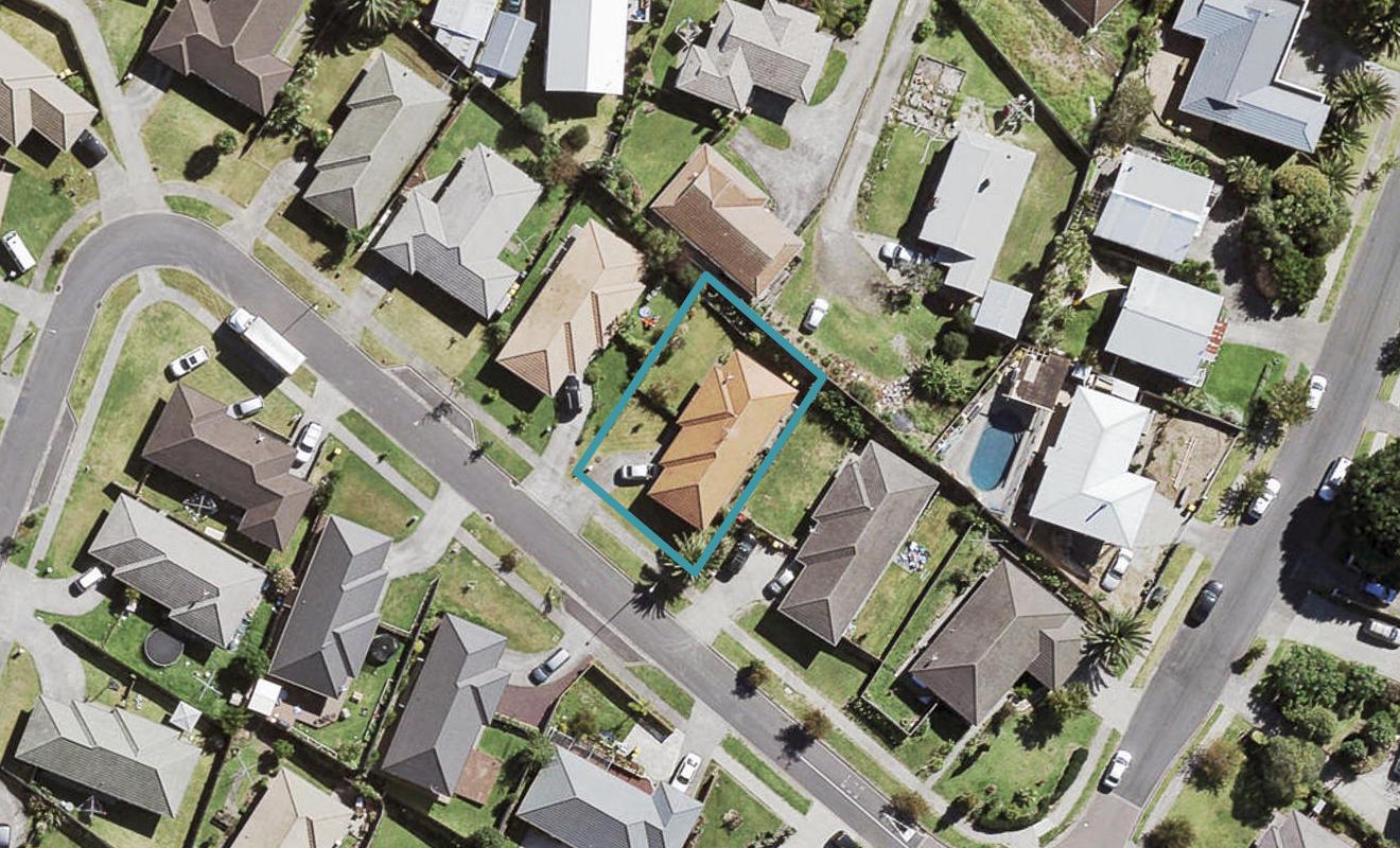 24 Legacy Drive, Henderson, Auckland - Carousel 1