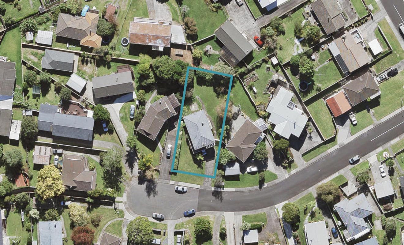 7 Karo Place, Glendene, Auckland - Carousel 1
