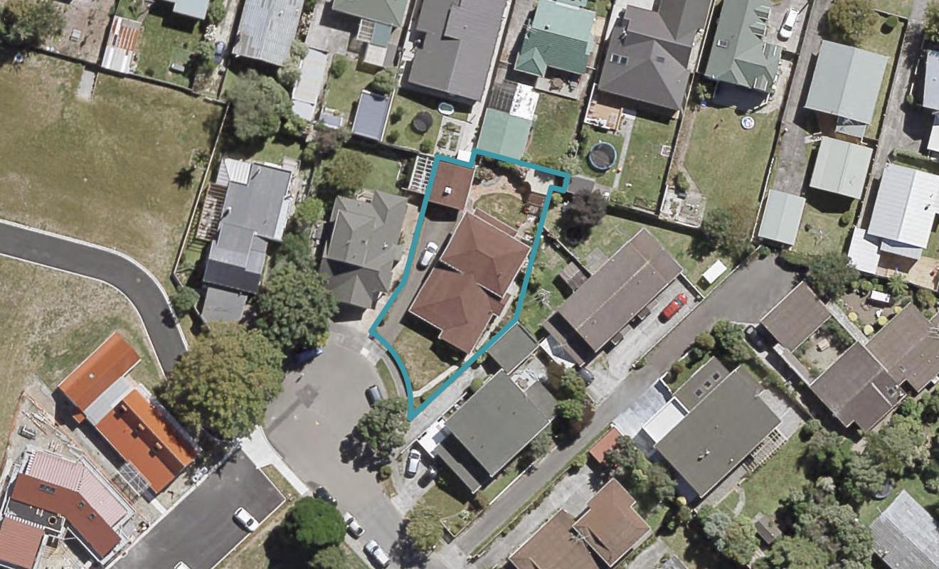 22 Saint Columbans Grove, Boulcott, Lower Hutt - Carousel 1