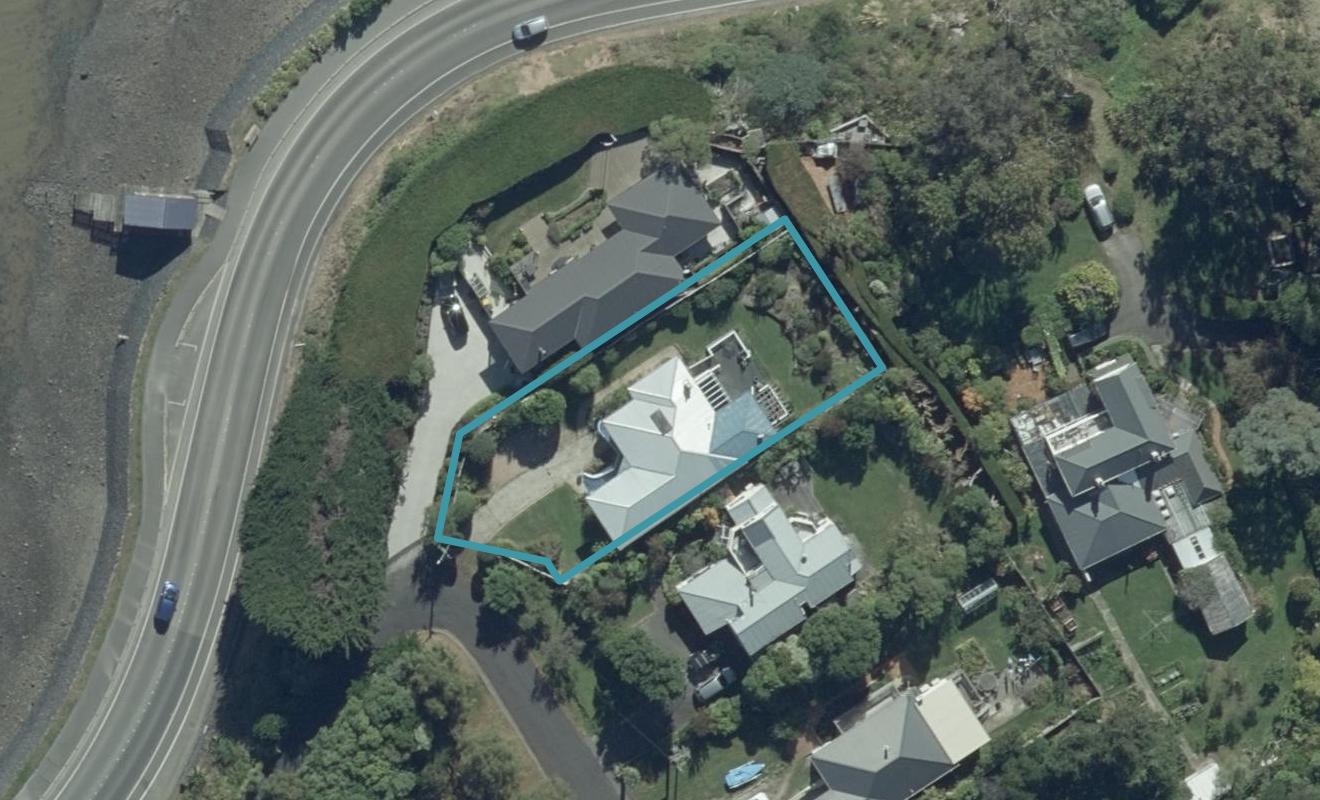 4 Rosehill Road, Macandrew Bay, Dunedin - Carousel 1