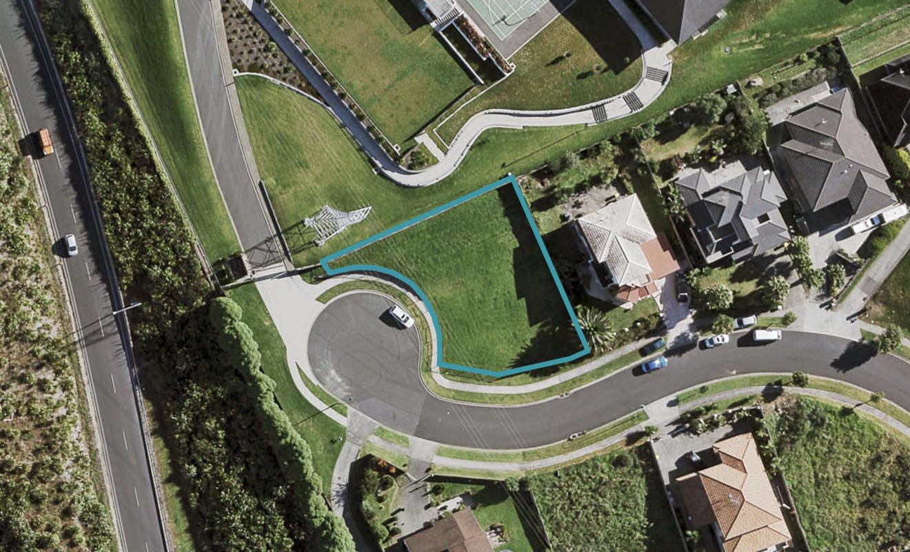 35 Fairchild Avenue, Goodwood Heights, Auckland - Carousel 1
