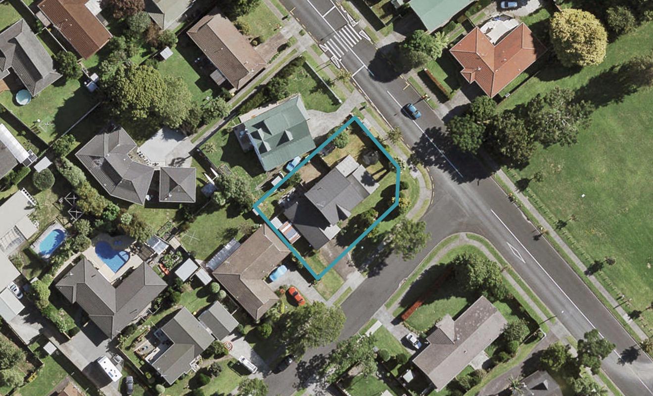 218 Walter Strevens Drive, Conifer Grove, Takanini - Carousel 1