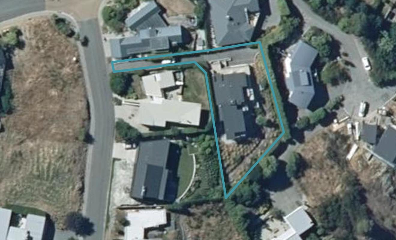 3 Whitbourn Place, Fernhill, Queenstown - Carousel 1