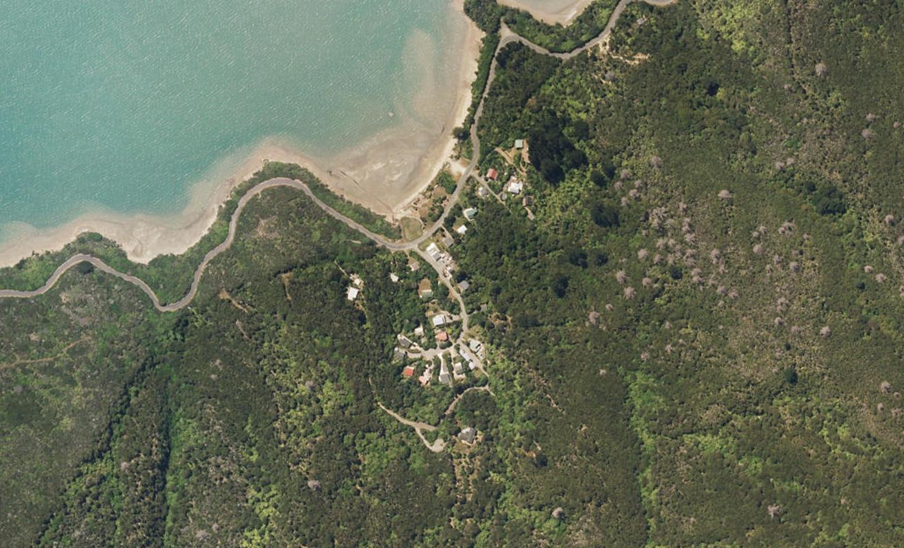 5 Sandy Bay Road, Picton - Carousel 1