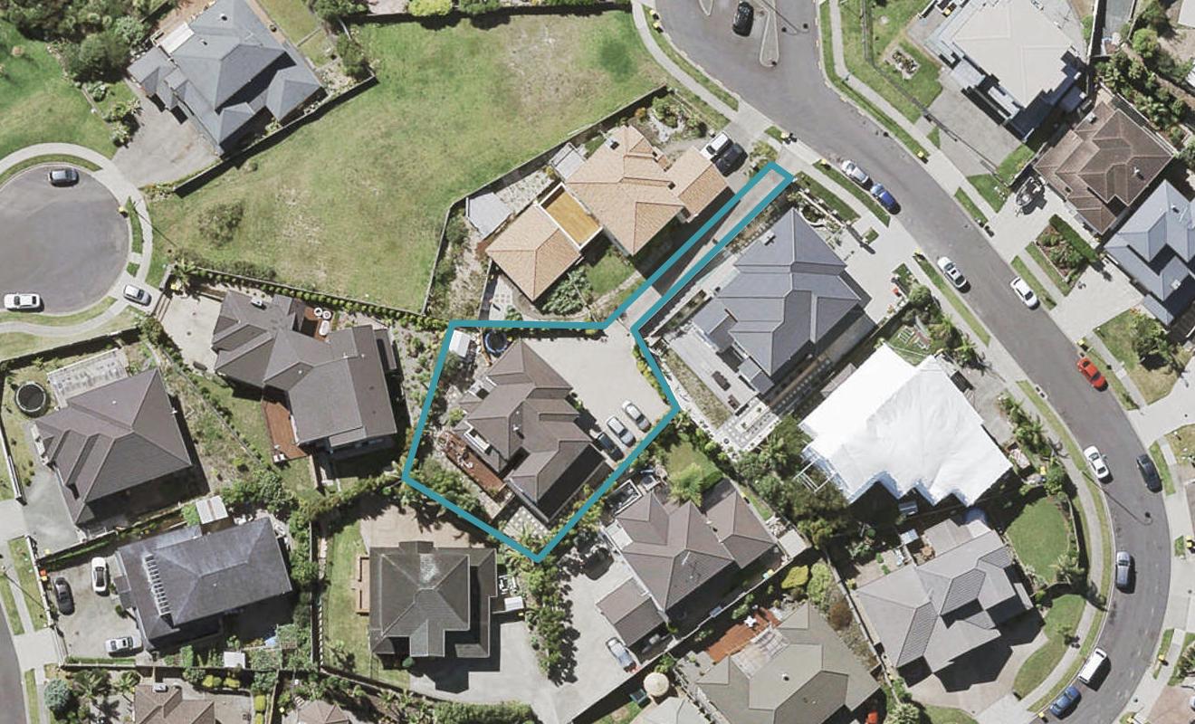 40 Ballymore Drive, Pinehill, Auckland - Carousel 1