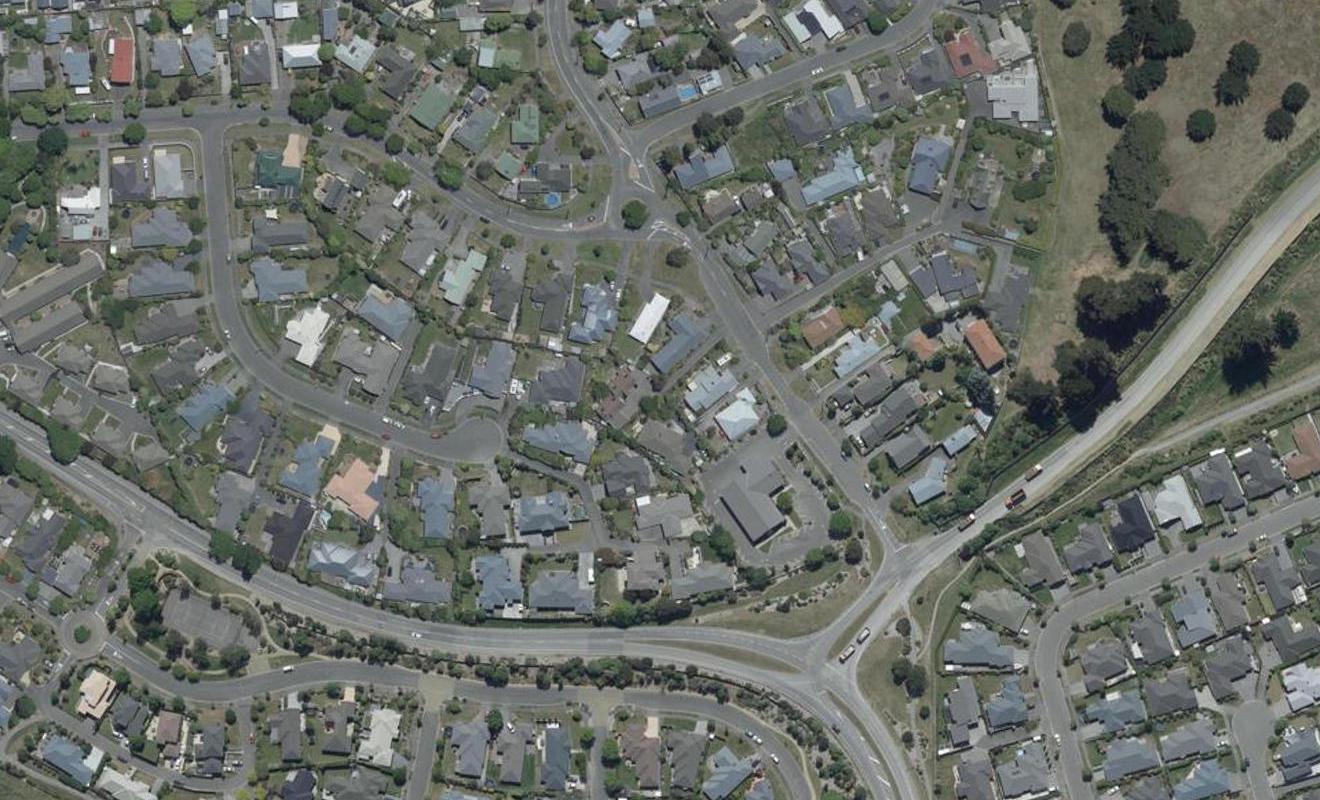 17 Waitikiri Drive, Parklands, Christchurch - Carousel 1