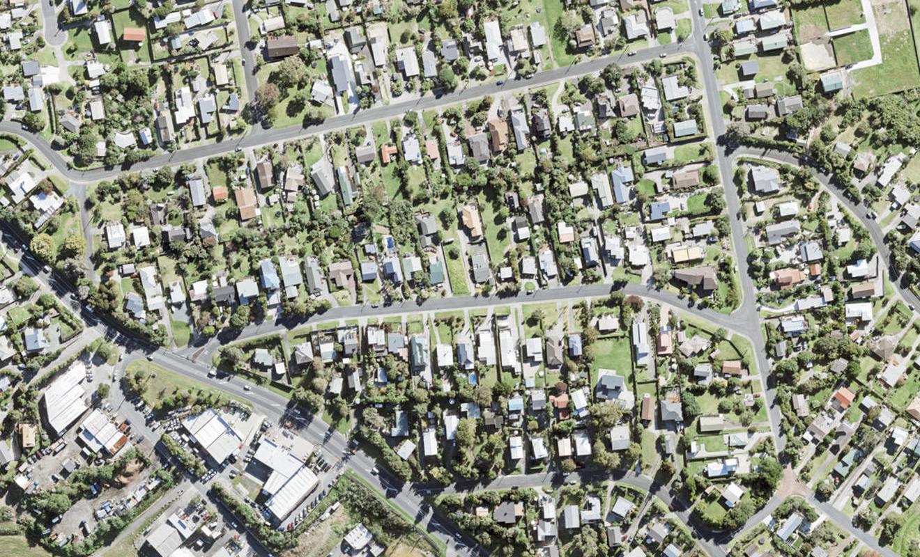 26 Totara Road, Stanmore Bay, Whangaparaoa - Carousel 1