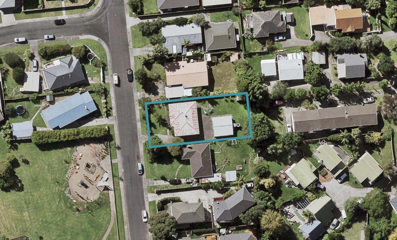 23 Seine Road, Forrest Hill, Auckland - Carousel 1