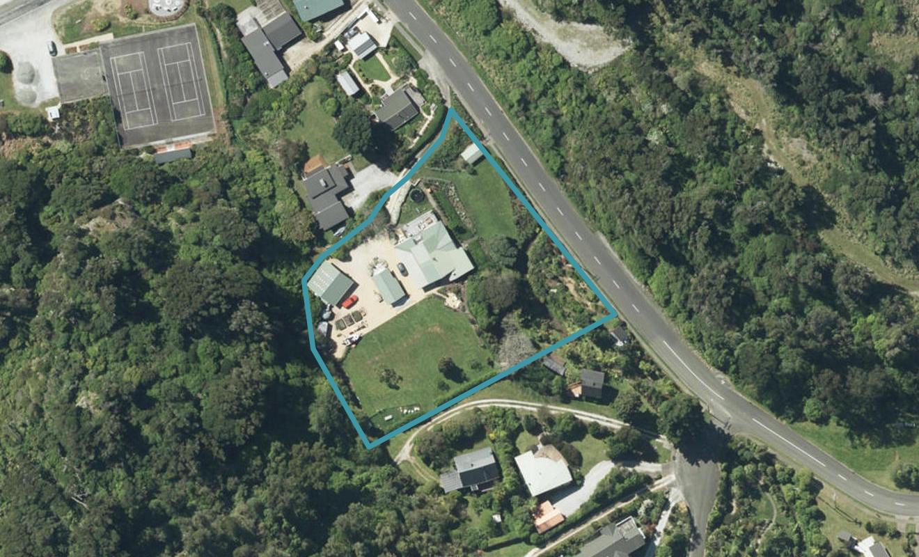 12 Pohara Valley Road, Pohara - Carousel 1
