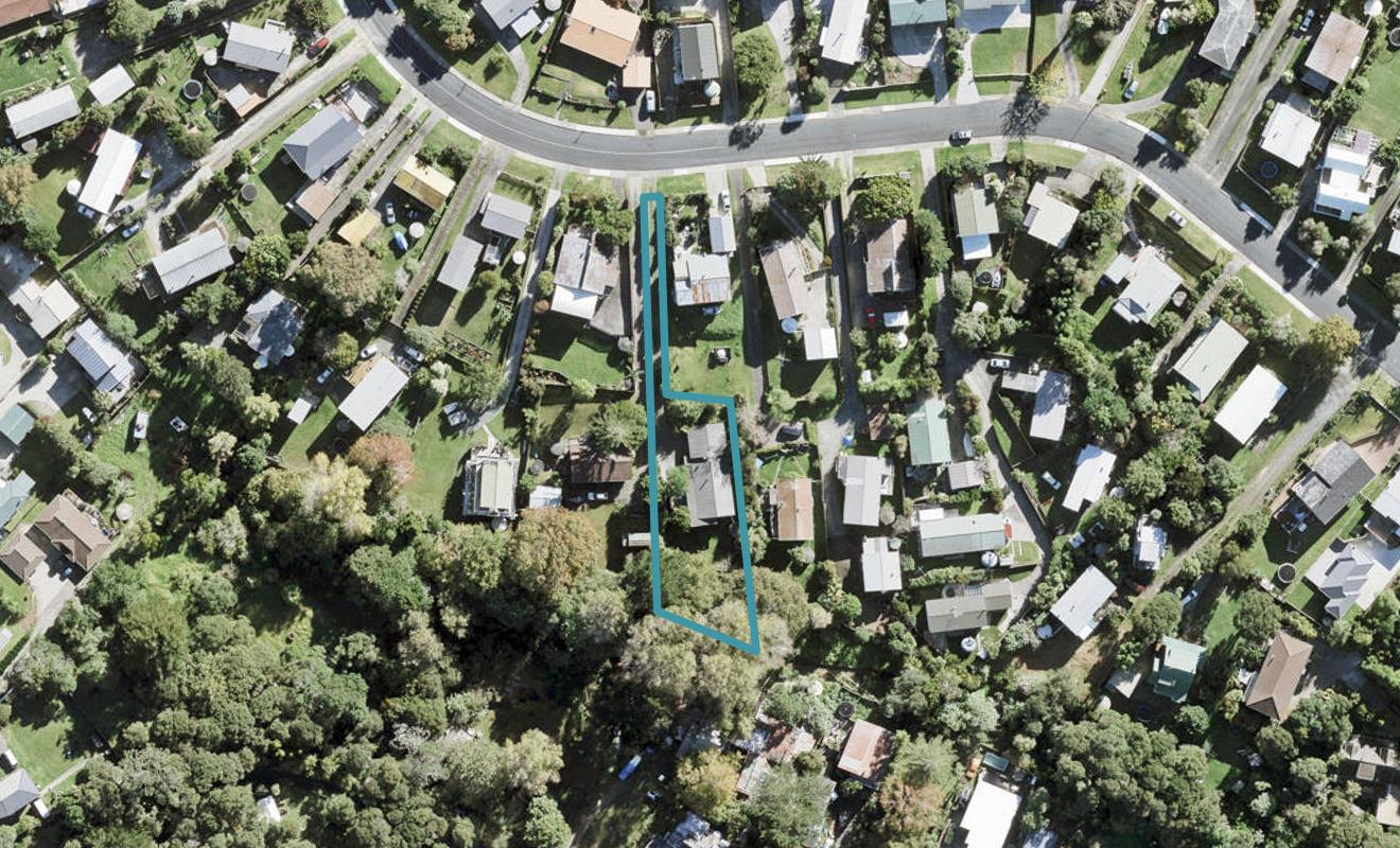 91 Brian Crescent, Stanmore Bay, Whangaparaoa - Carousel 1