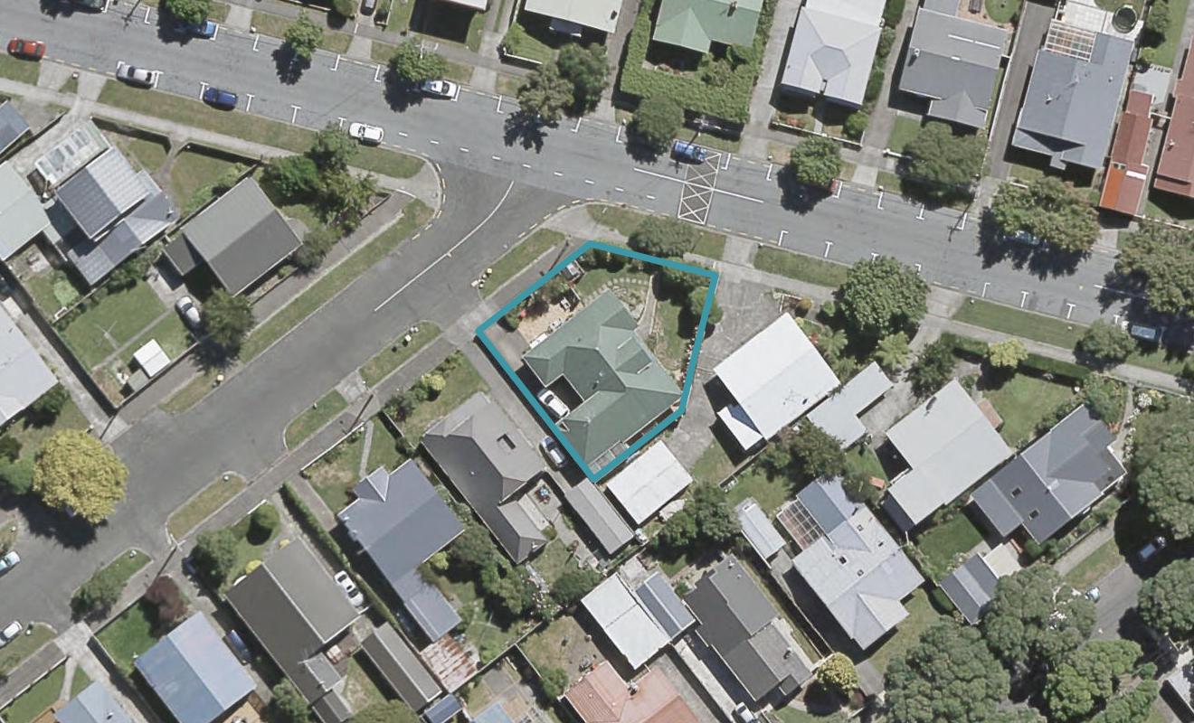 16 Te Mome Road, Alicetown, Lower Hutt - Carousel 1