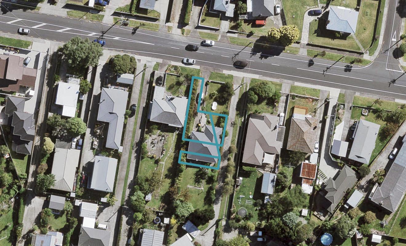4/137 View Road, Sunnyvale, Auckland - Carousel 1