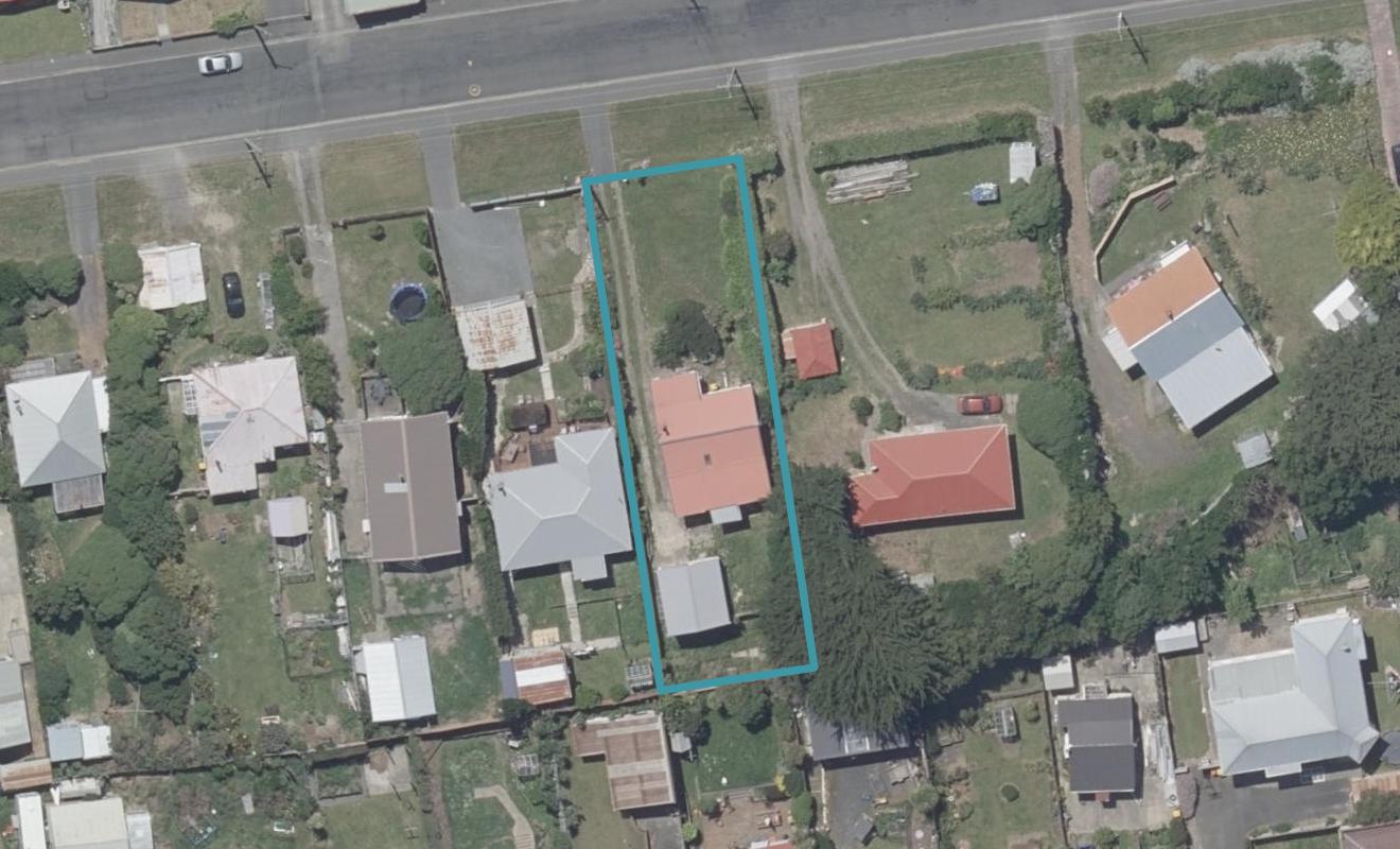 298 Tomahawk Road, Ocean Grove, Dunedin - Carousel 1