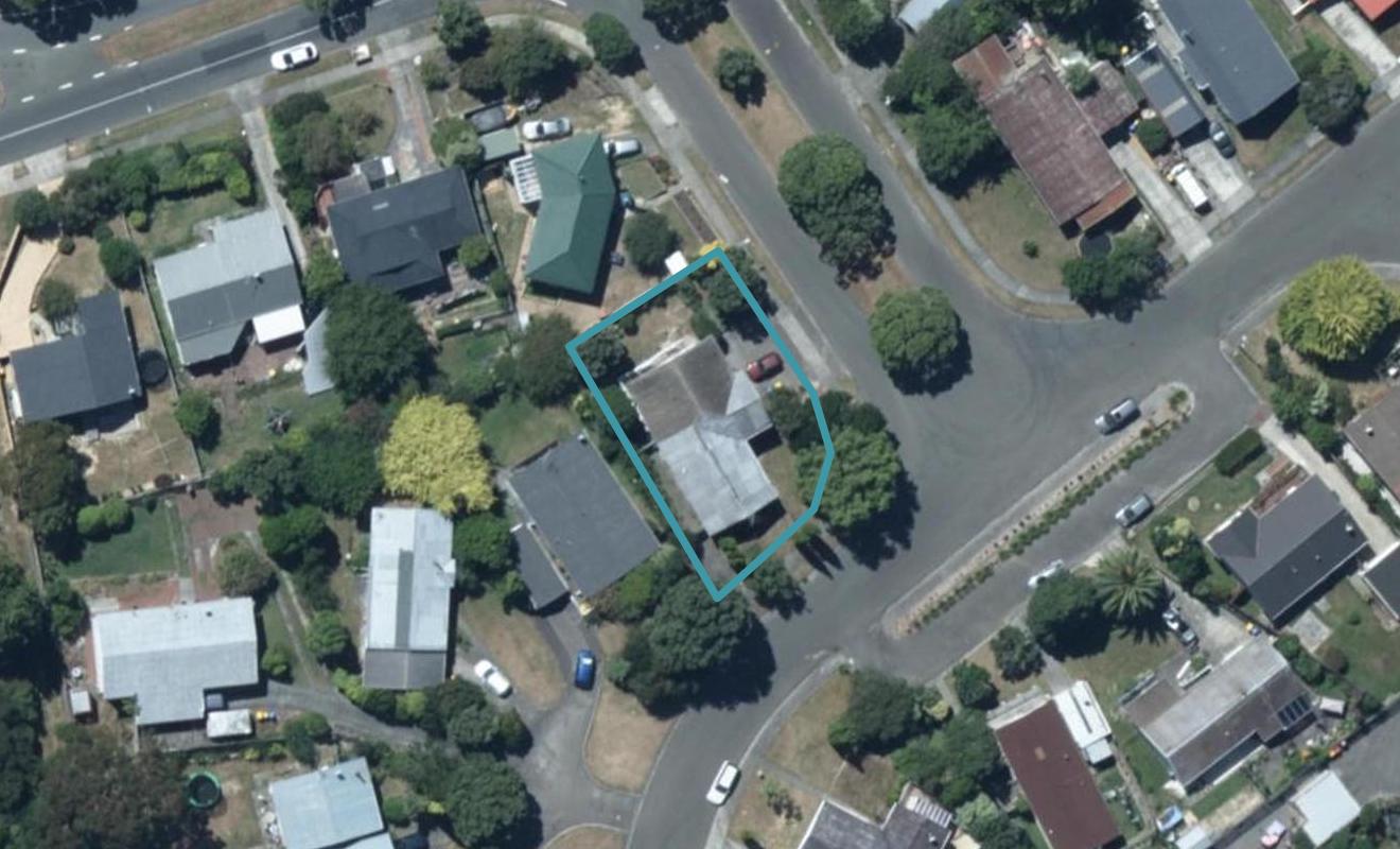 2 Hicks Close, Whitby, Porirua - Carousel 1