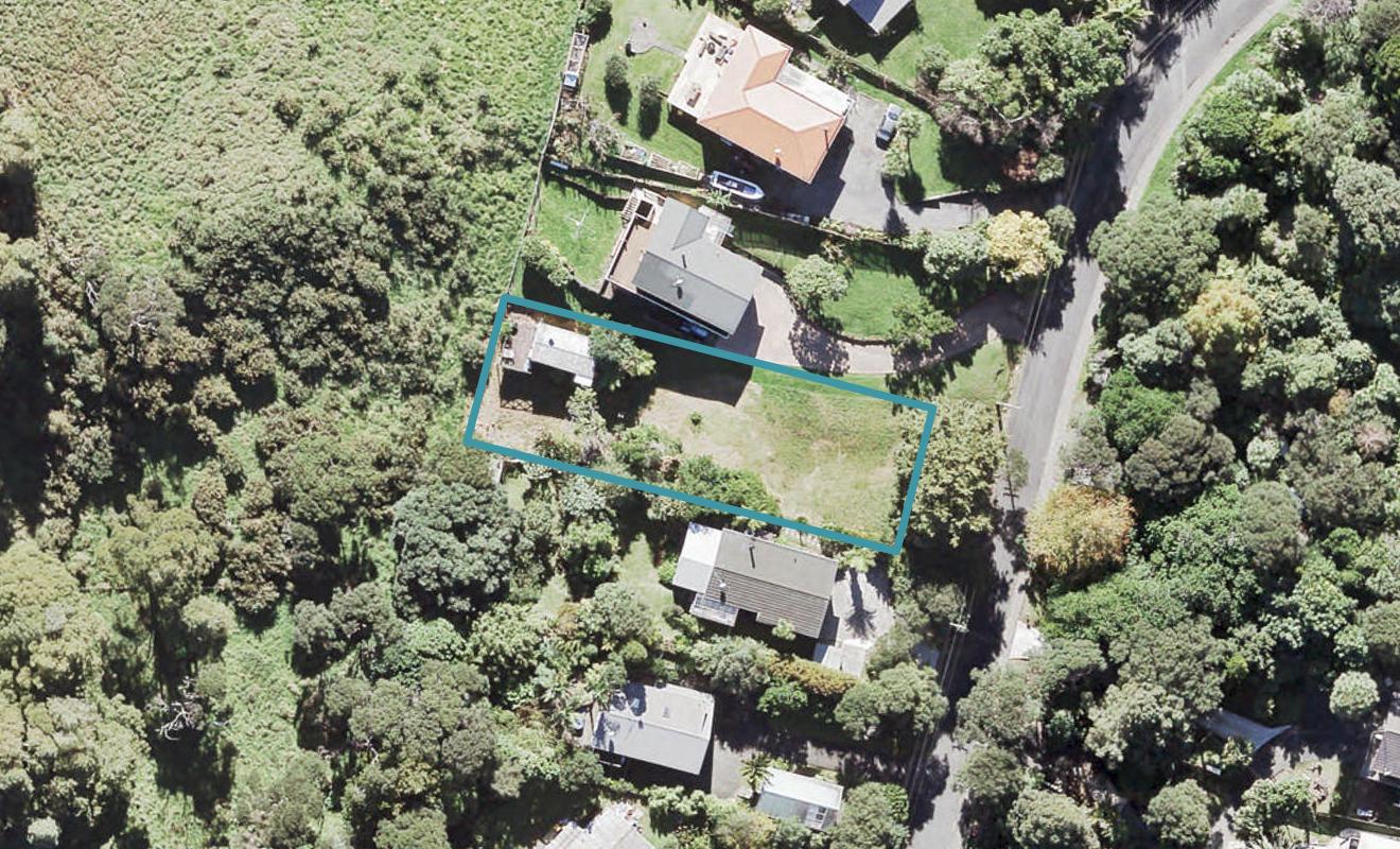 12 Upland Road, Huia, Auckland - Carousel 1