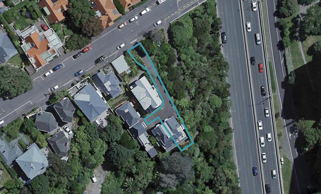 55A Bolton Street, Kelburn, Wellington - Carousel 1