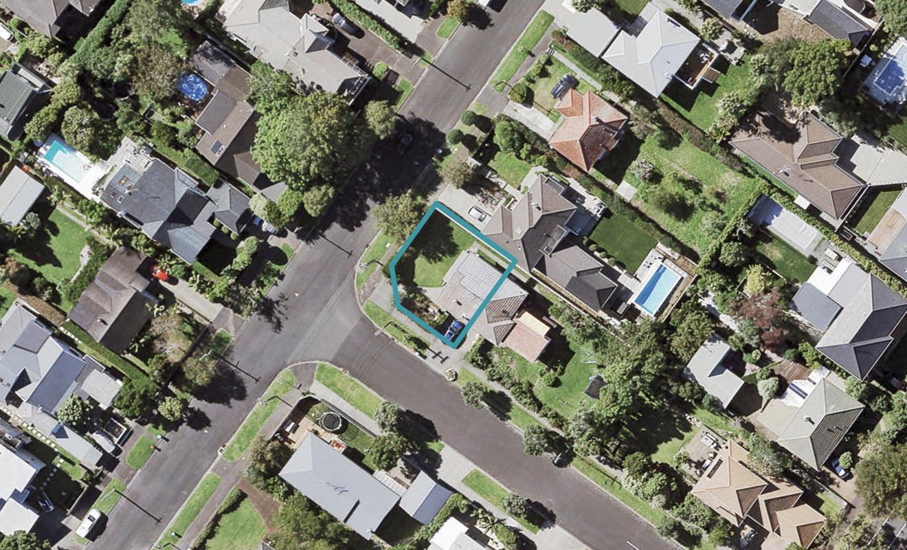 2 Bardsey Street, Glendowie, Auckland - Carousel 1