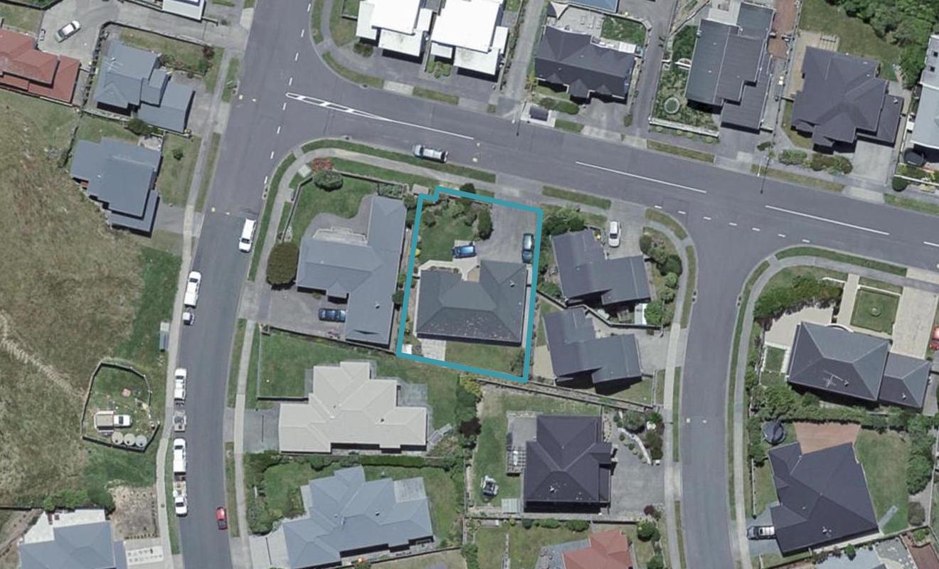 69 Waverton Terrace, Churton Park, Wellington - Carousel 1