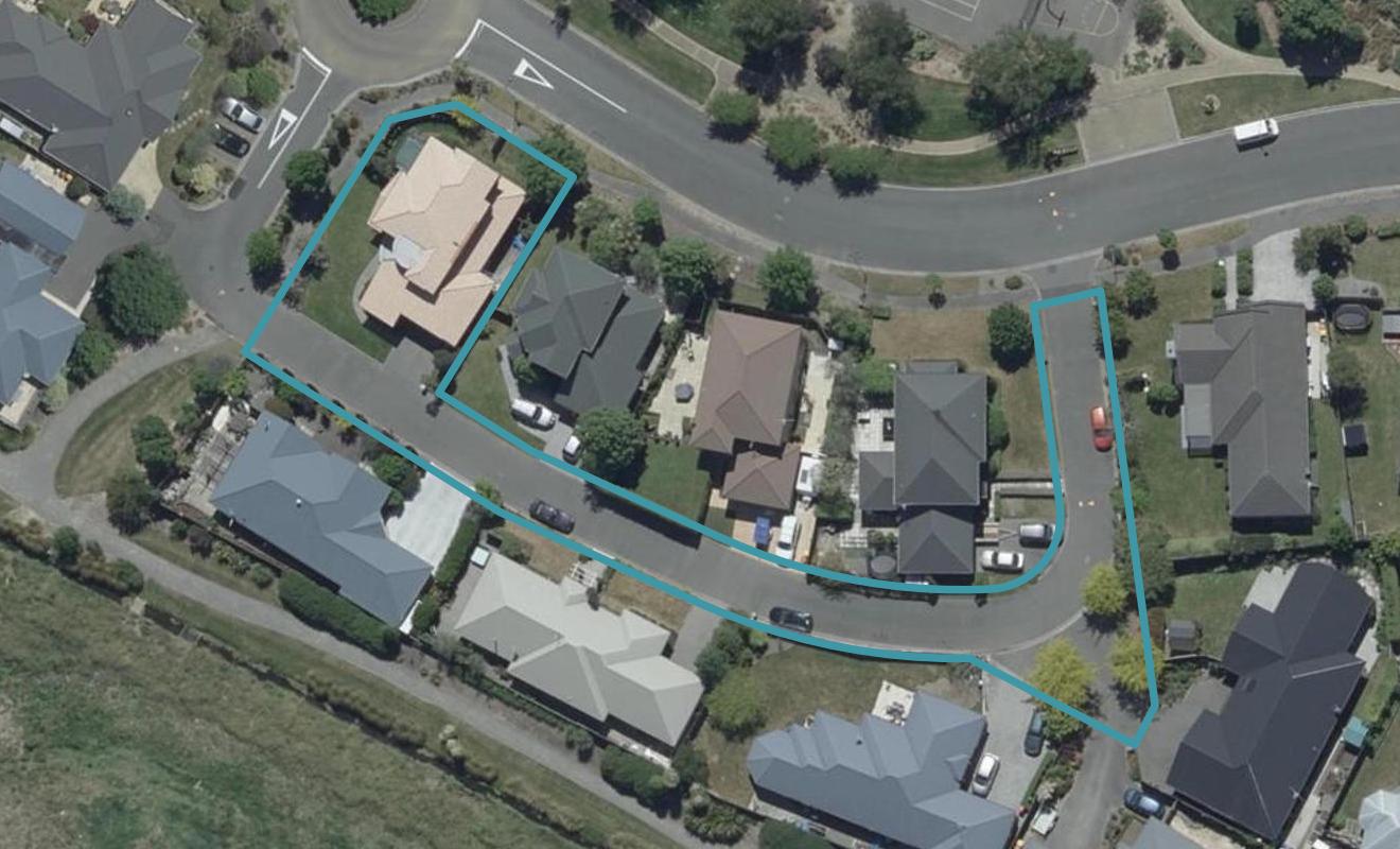 4 Seclusion Lane, Parklands, Christchurch - Carousel 1