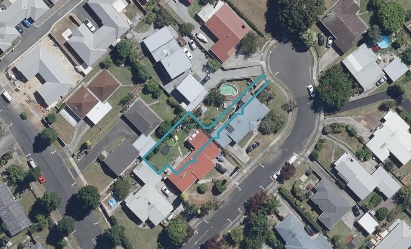 2/5 Bowen Place, St Andrews, Hamilton - Carousel 1