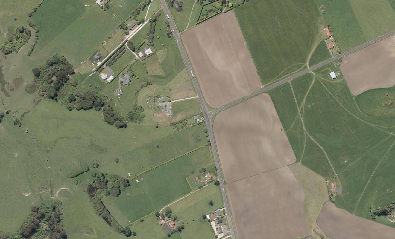87 State Highway 3, Westmere, Whanganui - Carousel 1